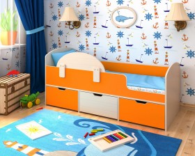 Кровать Малыш-мини с бортиком Дуб молочный/Оранжевый в Марьяновке - maryanovka.katalogmebeli.com | фото
